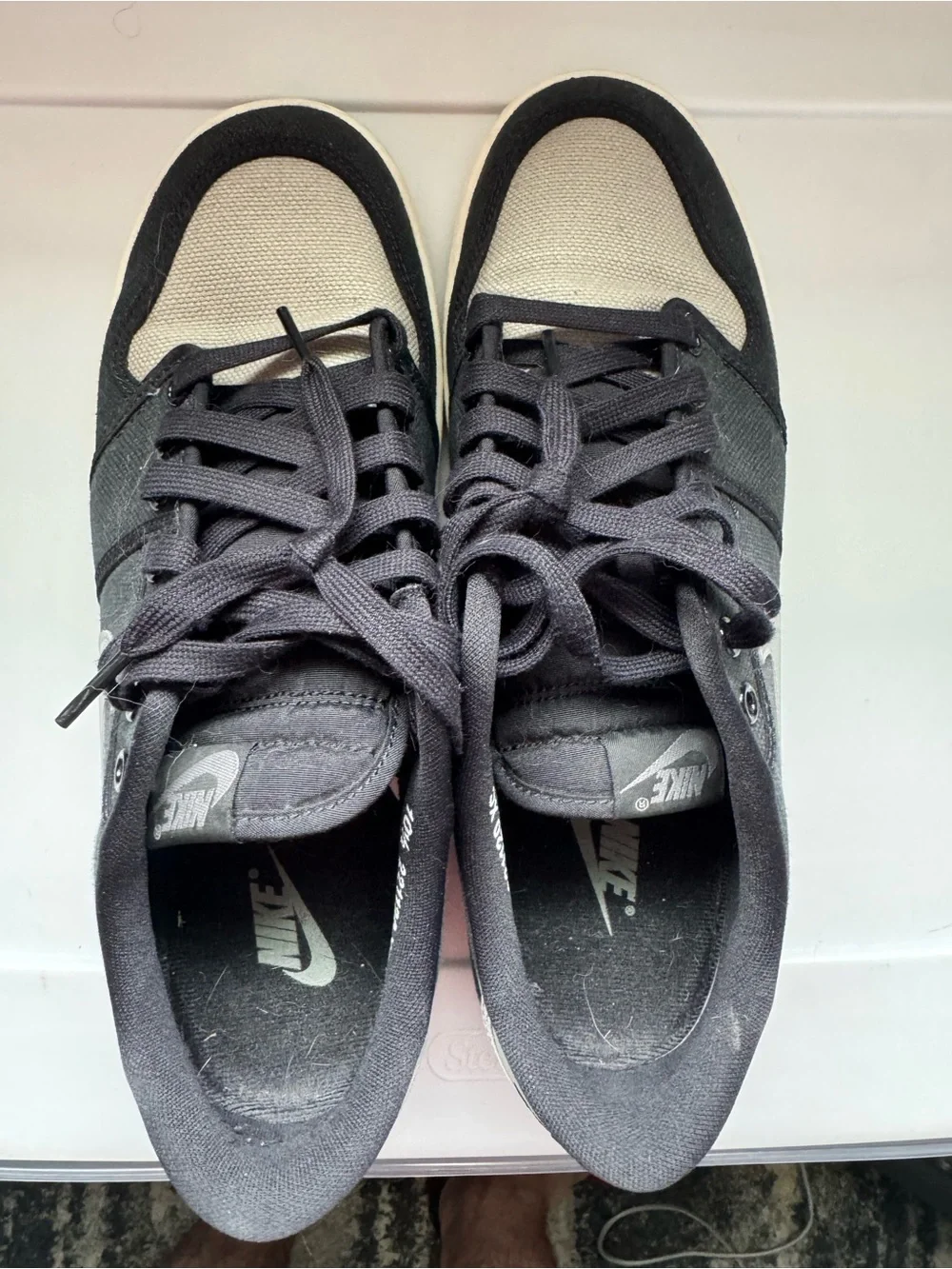 Nike Jordan Low